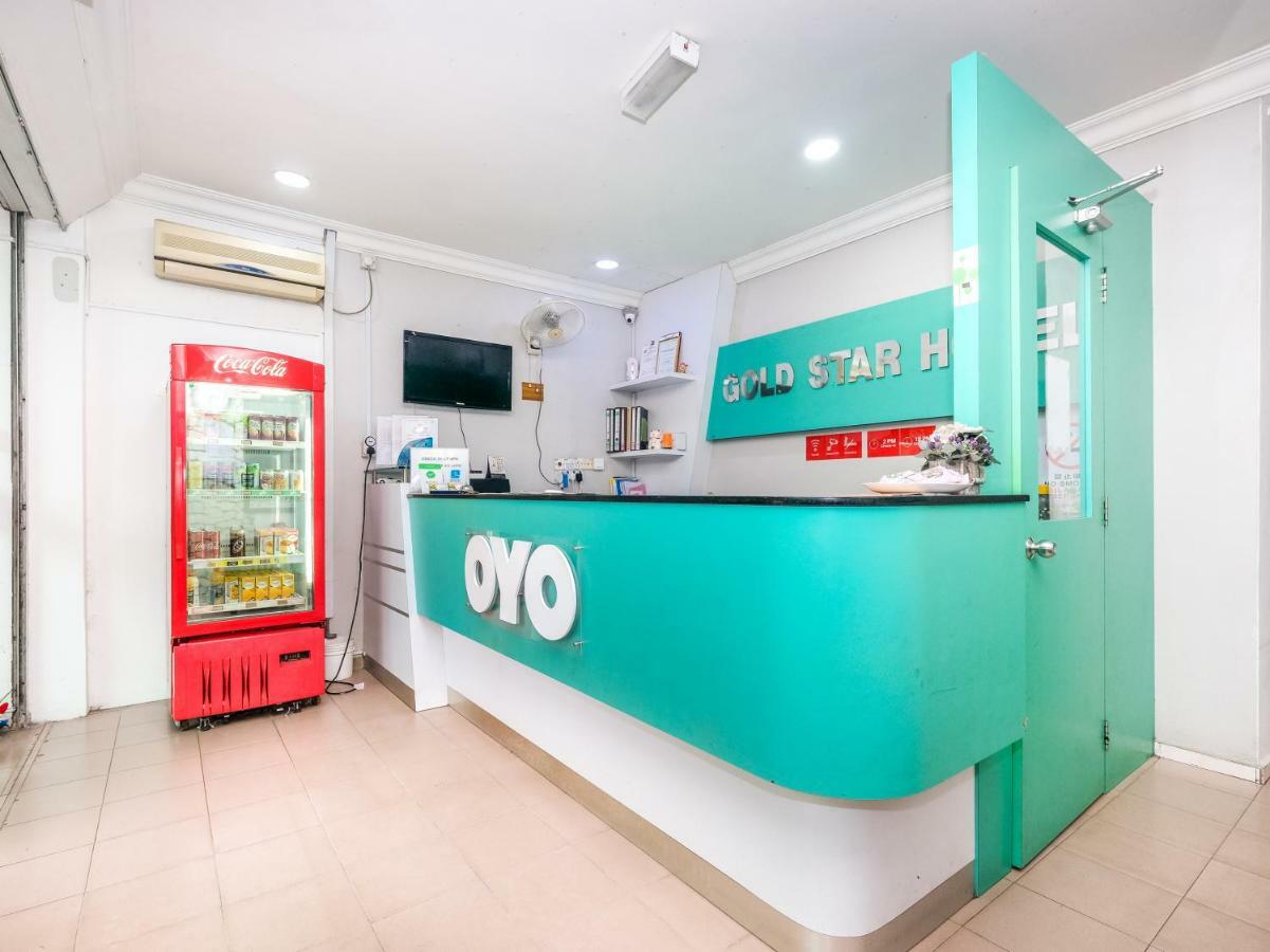 Oyo 850 Gold Star Hotel Chukai Exteriér fotografie